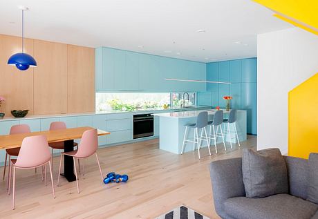 Fluevog House by MA+HG Architects - 3