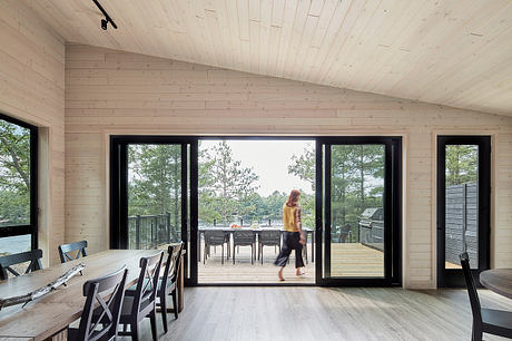 Kahshe Lake Cottage by Solares Architecture - 4