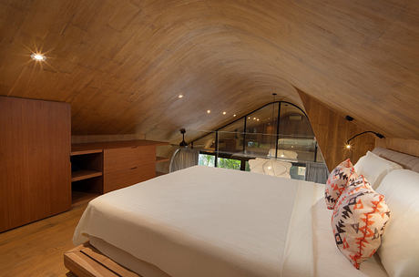 Drop Pod by Inspiral Architecture and Design Studios - 5
