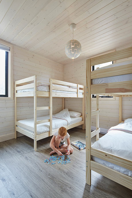 Kahshe Lake Cottage by Solares Architecture - 6