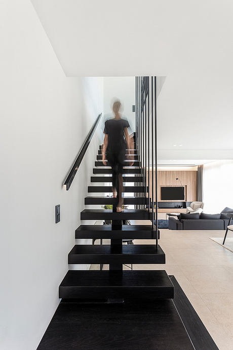 Residence in Paiania by KORDAS Architects - 6