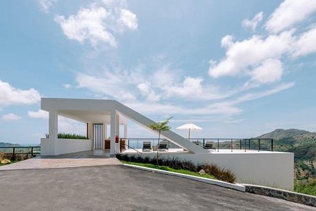 Selong Selo Villa 12D by ALT Design & Construction - 5