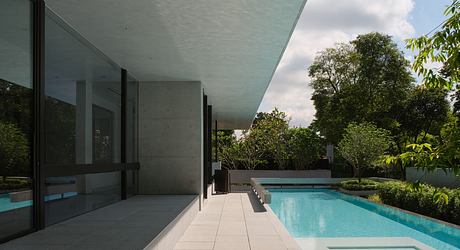 Gallery House by Formwerkz Architects - 7