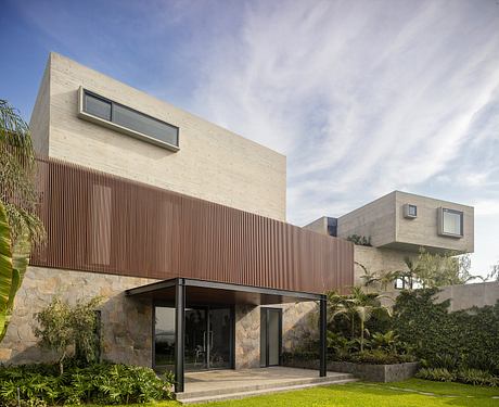 House DLF by Jaime Ortiz de Zevallos - 9