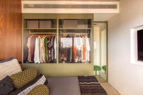 IW Apartment by ZALC Architecture - 8