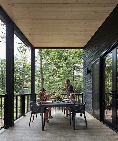 Kahshe Lake Cottage by Solares Architecture - 10