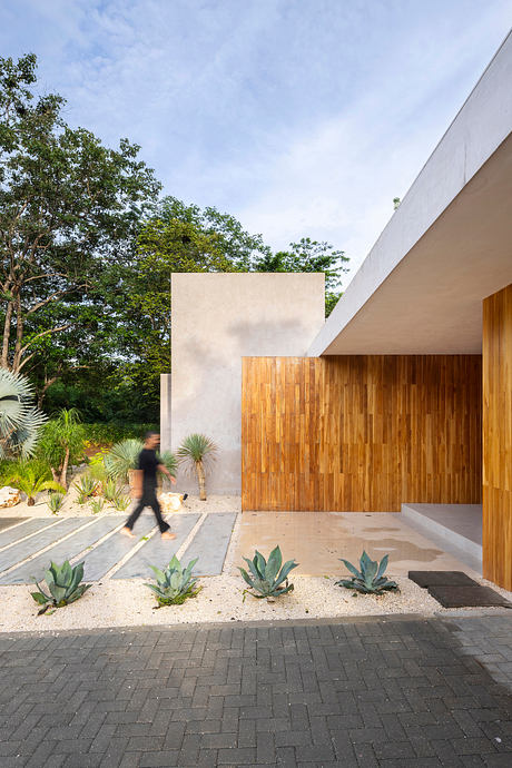 Seis Patios House by VOID - 9