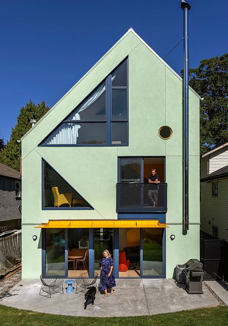 Fluevog House by MA+HG Architects - 9