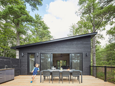 Kahshe Lake Cottage by Solares Architecture - 12