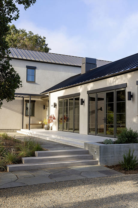 Materials Matter: Sophisticated Vishal in California’s Sublime Los Altos Hills - 10