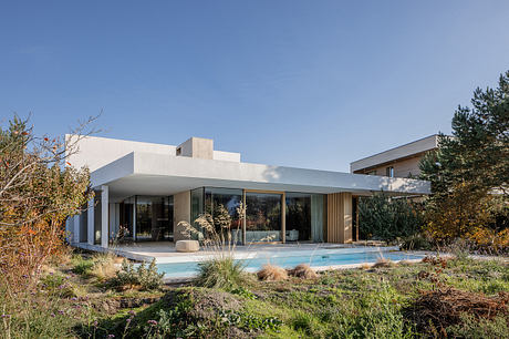 House with Gills by Beef Architekti - 10