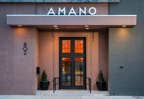Amano Restaurant by Cushing Terrell Fuses Rural and Modern Touches - 1