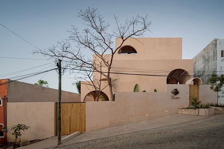 Casa Liquen: Clay Floors and Cool Shade by the Pacific Coast - 1
