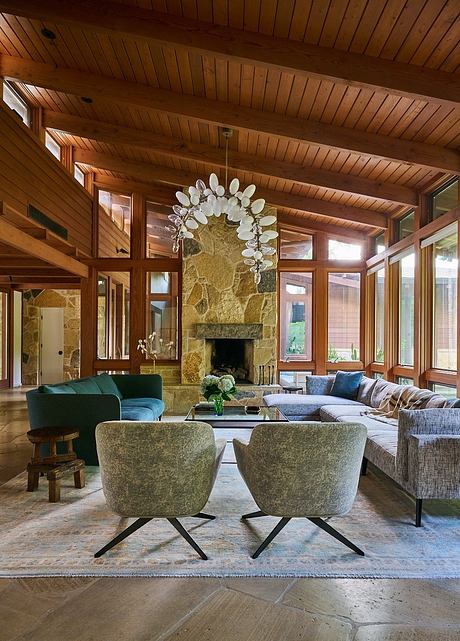 Foothill Terrace Reborn: A Sensitive Remodel in Austin’s Green Belt - 2