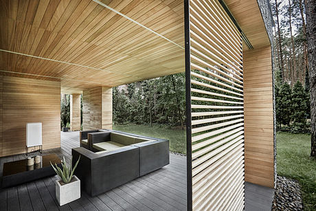 Forest House: A Calm Retreat in Warsaw - 2