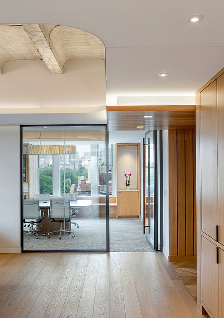 38 Newbury 7th Floor Interiors by Touloukian Touloukian - 4