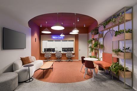 Confidential Company: Color-Driven Offices That Spark Bold Teamwork - 5