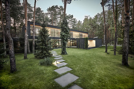 Forest House: A Calm Retreat in Warsaw - 8