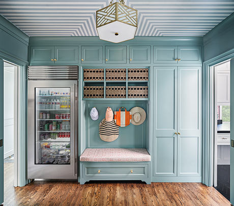 Pemberton Heights Pool House: Marble, Brass, And A Lively Party Mood - 6