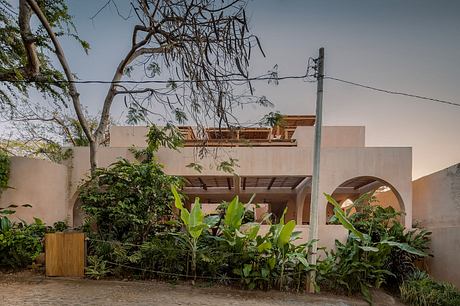 Casa Liquen: Clay Floors and Cool Shade by the Pacific Coast - 8