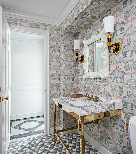 Pemberton Heights Pool House: Marble, Brass, And A Lively Party Mood - 7