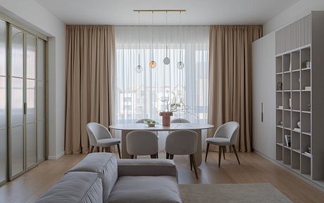 Fairy tale: Warm Minimalism for a Bucharest Work-From-Home Apartment - 1