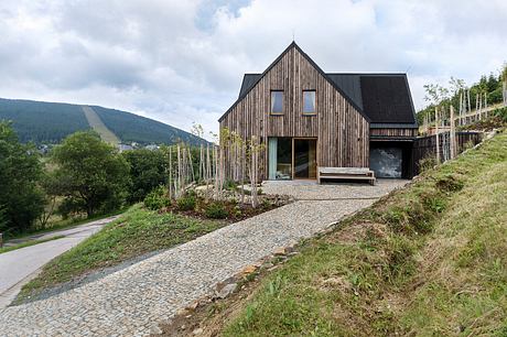 Horní Malá Úpa Mountain Chalet Frames Krkonoše Views With Calm Poise - 1
