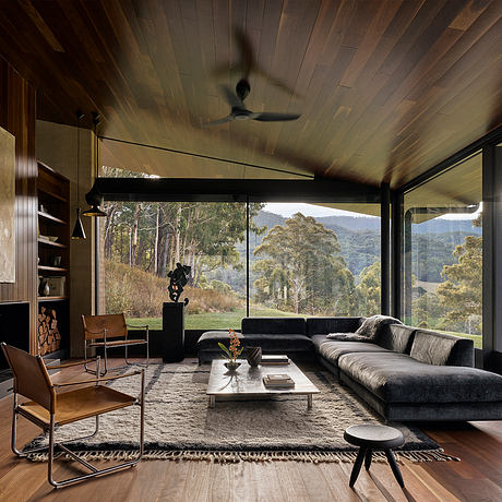 Howqua River Lodge: Off-Grid Warmth Shaped by the Alpine Valley Air - 1