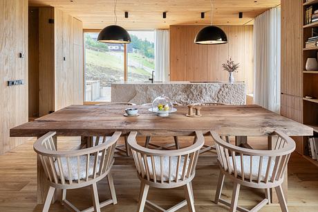 Horní Malá Úpa Mountain Chalet Frames Krkonoše Views With Calm Poise - 5