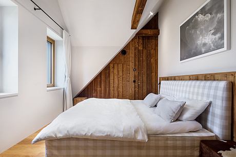 Horní Malá Úpa Mountain Chalet Frames Krkonoše Views With Calm Poise - 7