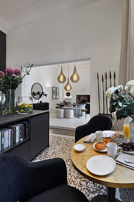 Apartment in the Center of Florence: Light, Quiet, and Heritage Within - 5