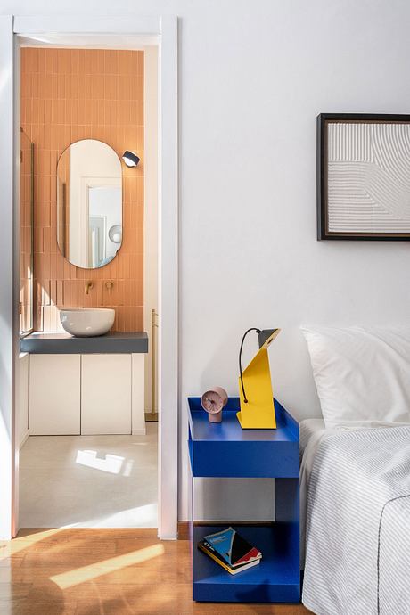 ZaraUno Reimagines a Genoa Seafront Apartment - 9