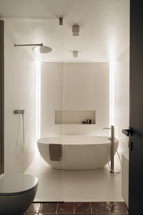 Toga&Design: Eclectic Naples Apartment Revives a Historic Rooftop - 7