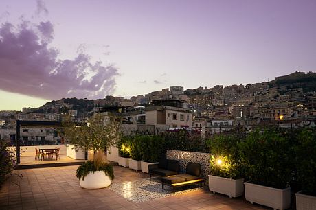 Toga&Design: Eclectic Naples Apartment Revives a Historic Rooftop - 8