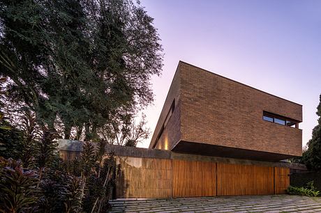 Residência CV by Luiz Volpato Arquitetura - 1