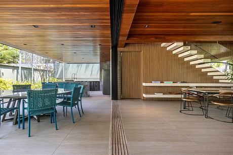 Acapu House by Studio Andre Lenza - 3