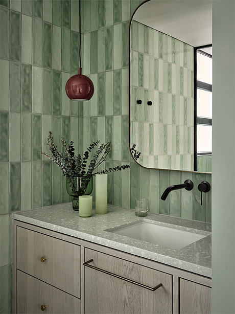 Ying’nFlo: A Youthful Guesthouse With Courtyard Life in Hong Kong - 8