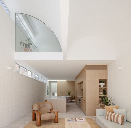 Moon House by James Garvan Architecture - 3