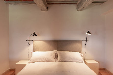 Larco: Restored Umbrian Farmhouse - 4