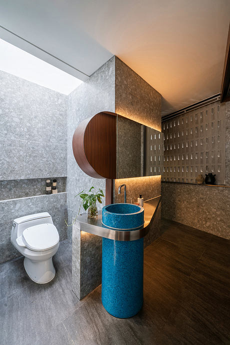 10º House by STUDIÉ - 6