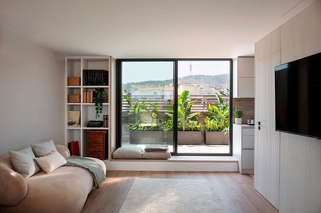 Sarrià — A Barcelona Penthouse Crafted for Leisure - 7