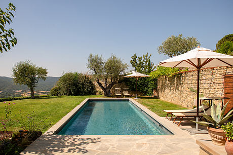 Larco: Restored Umbrian Farmhouse - 9