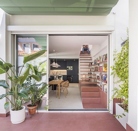 Casa Binôme: Reimagining a Madrid Duplex Around a Living Stair Core - 10