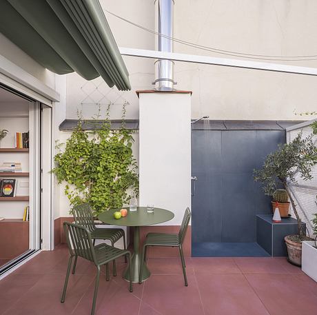 Casa Binôme: Reimagining a Madrid Duplex Around a Living Stair Core - 11