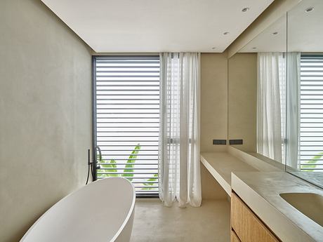 914 JS3 Reframes Coastal Living with Deep Porches and Pool Courtyard - 2