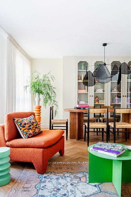 Casa Regino: Glass and Color Shape a Bright Burgos Apartment - 2