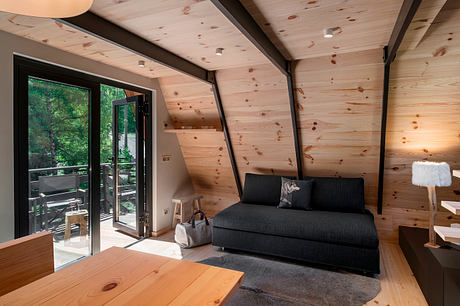Tir Longë: Nordic Cabin Warmth Above The Italian Alpine Forest Sky - 2