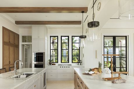 Caribbean Estate: Breezy Bahamian Interiors with Modern Warmth Inside - 3