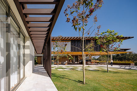 Blueinc House by Padovani Arquitetos - 7