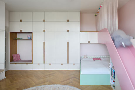 Reconstruction of a Writers’ Colony Villa Revives Prague Craft Living - 5